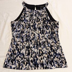 White House Black Market WHBM Knit Pattern Spring Top